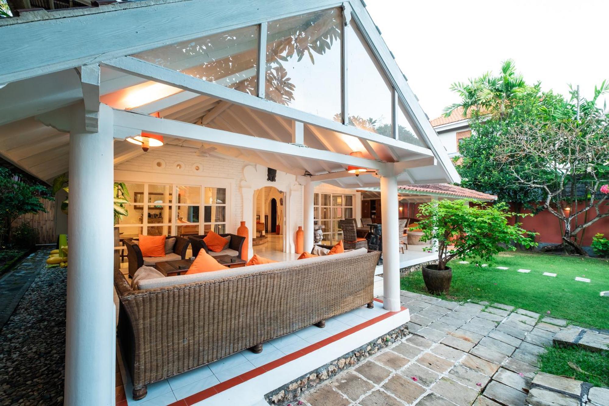 Seminyak Villa Kubuku ภายนอก รูปภาพ