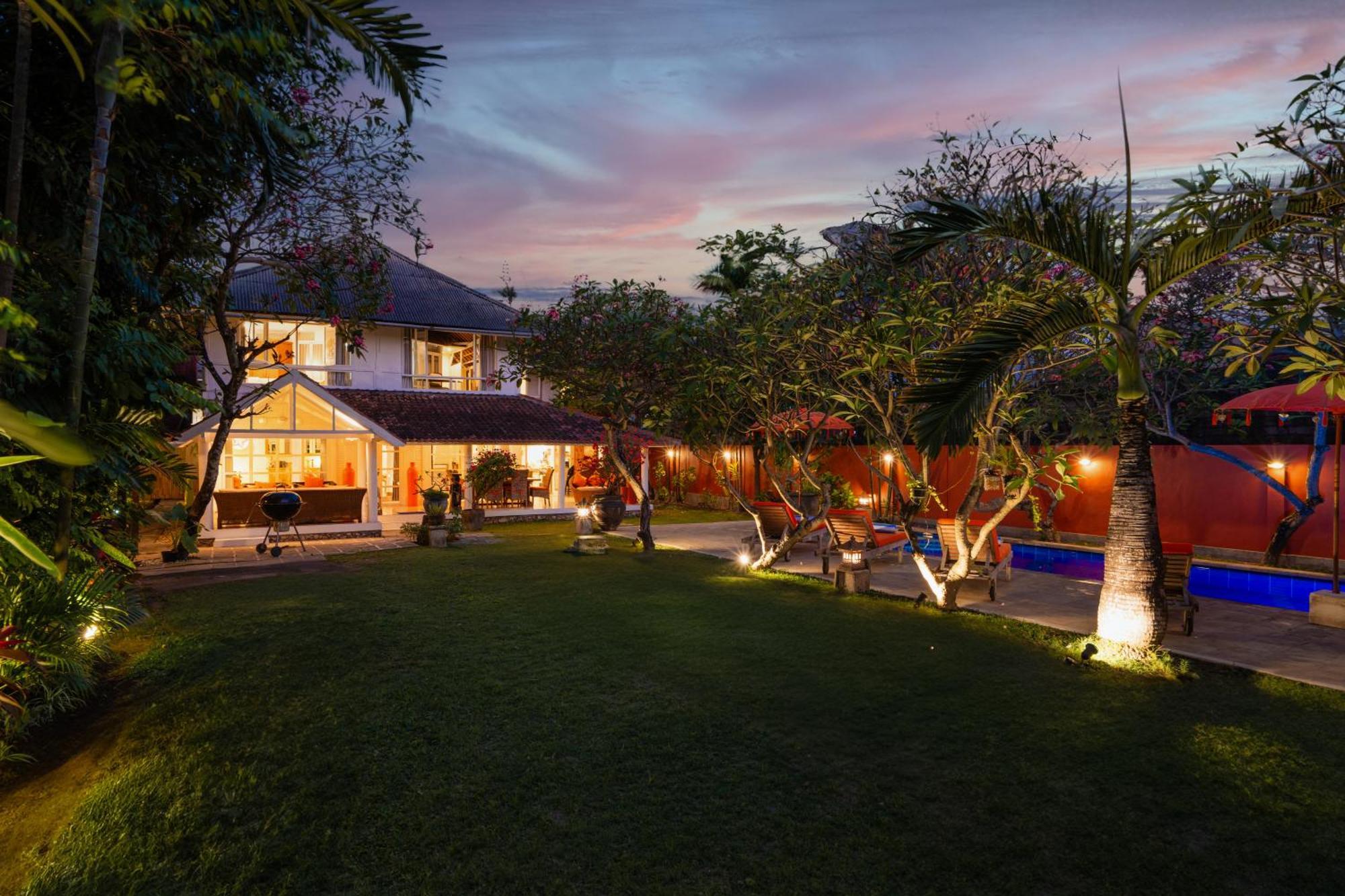 Seminyak Villa Kubuku ภายนอก รูปภาพ